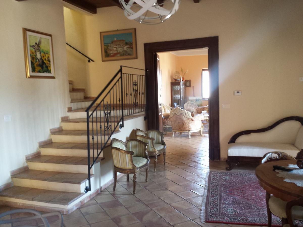 לינה וארוחת בוקר Crosia Palazzo Madeo - Residenza D'Epoca מראה חיצוני תמונה